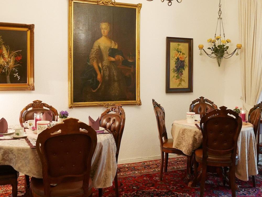 Haus Mooren, Hotel Garni Dusseldorf Bagian luar foto
