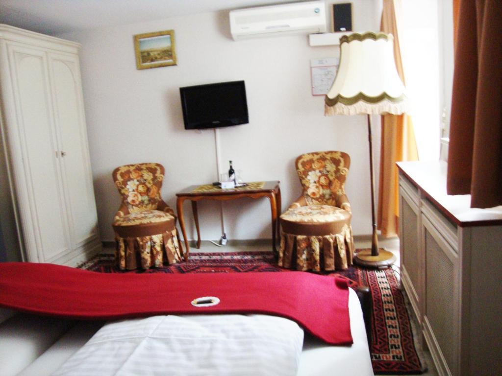 Haus Mooren, Hotel Garni Dusseldorf Ruang foto