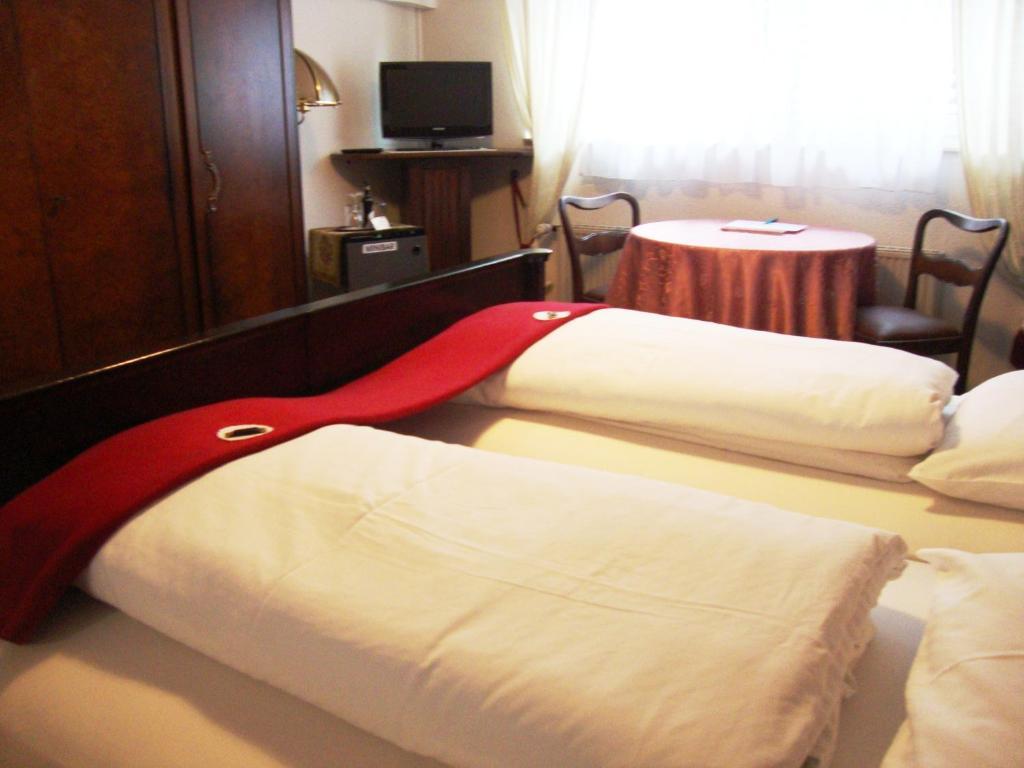 Haus Mooren, Hotel Garni Dusseldorf Ruang foto